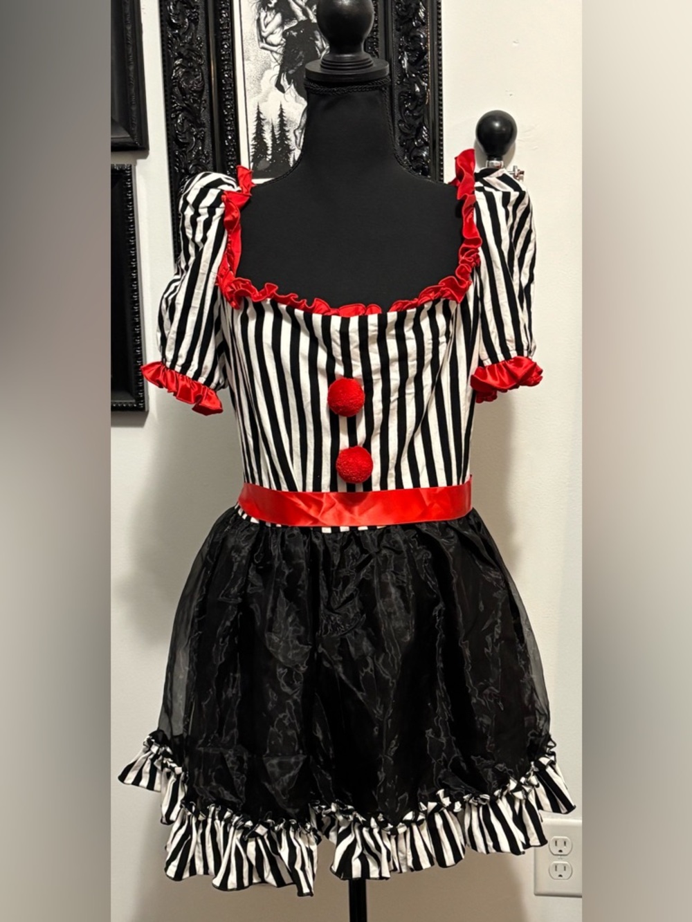 NWT Dolls Kill / Trickz Nโ Treatz Carnival Clown Costume Dress Size 1X